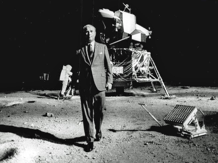 AJP092502 - Wernher von Braun walks around a replica of the Apollo 11 moon landing at Atlantaâ€™s Southeastern Fair, 9/25/69